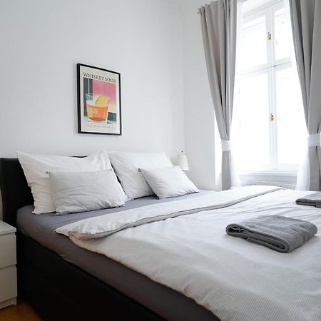 The Dante Prague - Family And Friends Apartments Ngoại thất bức ảnh