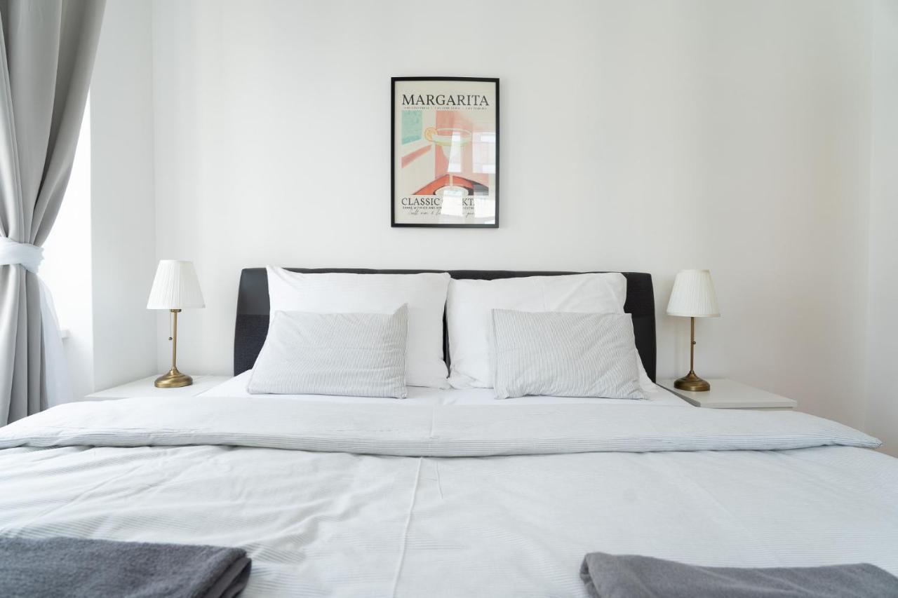 The Dante Prague - Family And Friends Apartments Ngoại thất bức ảnh