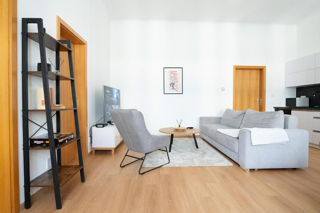 The Dante Prague - Family And Friends Apartments Ngoại thất bức ảnh