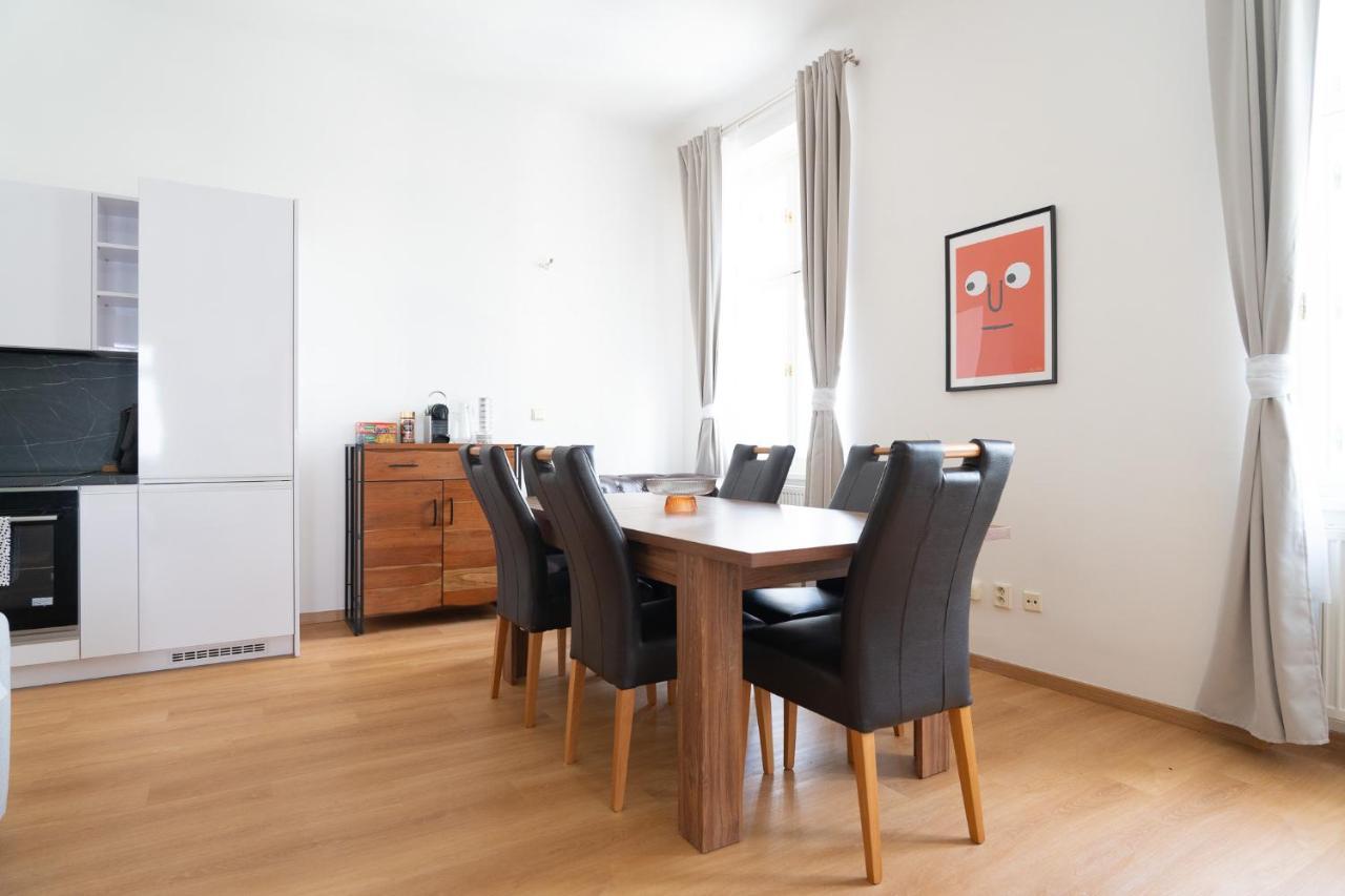 The Dante Prague - Family And Friends Apartments Ngoại thất bức ảnh